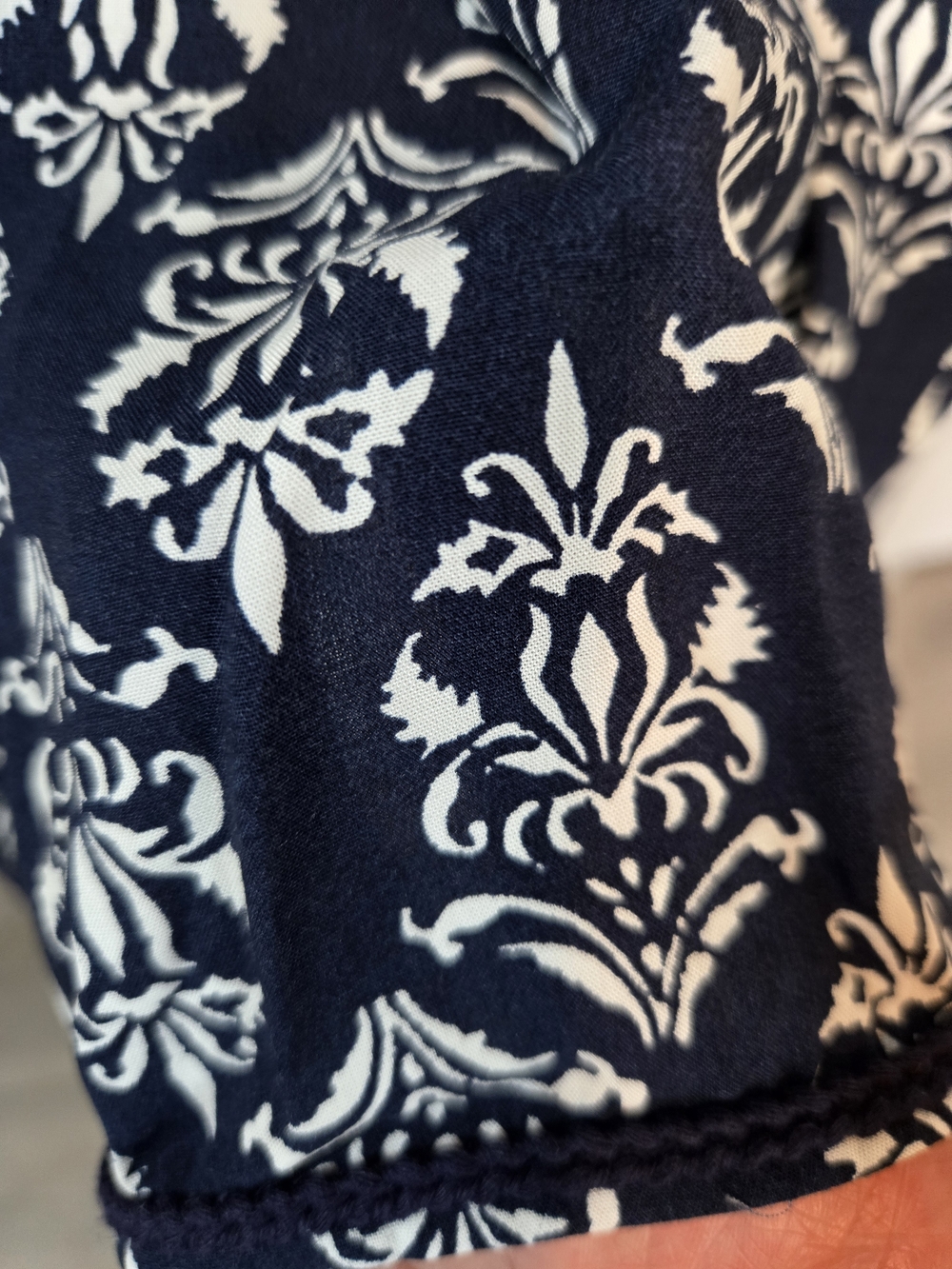 Two By Vince Camuto Navy & White Sleeveless Printed Tunic Top- NWT Ret $79 - Picture 3 of 12